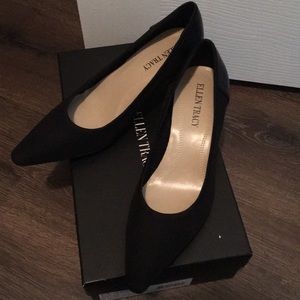Ellen Tracy Heels